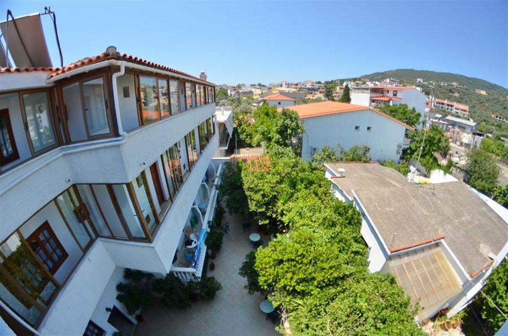 Casa Blue Hotel, Philian Hotels And Resorts Скиатос Экстерьер фото